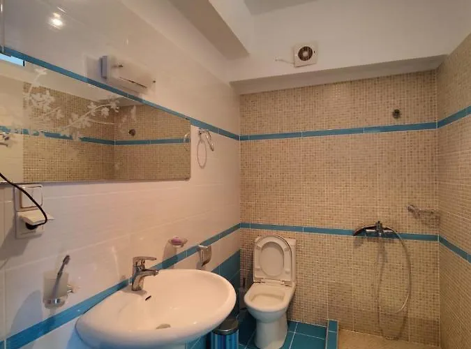 Apartment Amazing View At Kroi I Gjine,