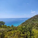 Amazing View At Kroi I Gjine, Apartamento *
