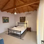 Amazing View At Kroi I Gjine, Apartamento