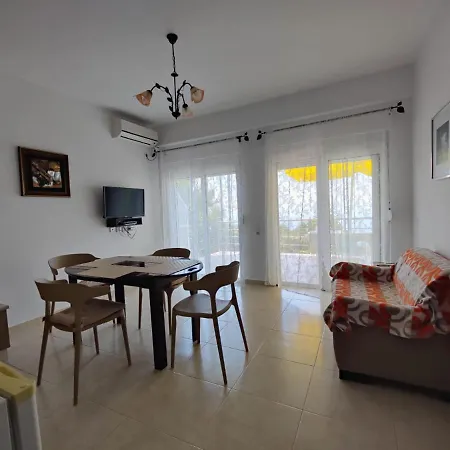 Amazing View At Kroi I Gjine, Apartment *