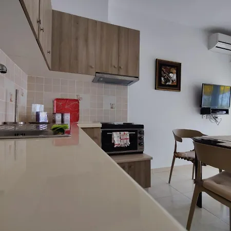 Apartment Amazing View At Kroi I Gjine,