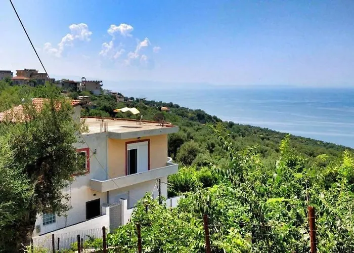 Amazing View At Kroi I Gjine, Daire *